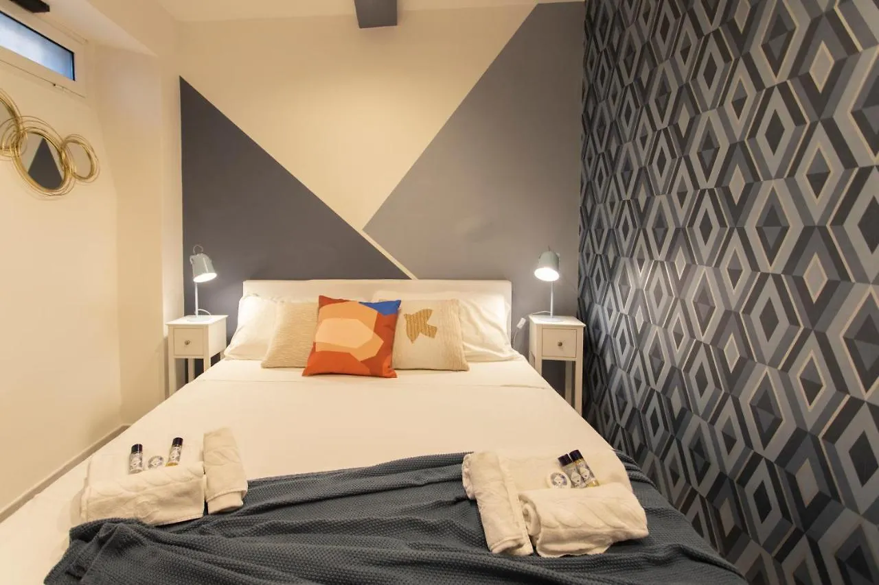 Nina - Tiny Suite In Trastevere Roma 0*,  Italia